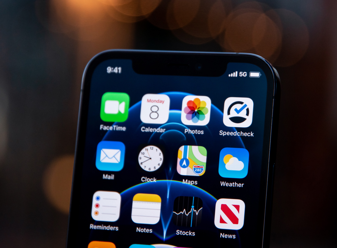 孝感苹果手机维修分享为什么 iPhone 12 在冬季会自动关机 